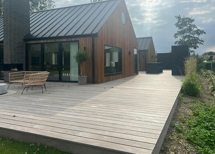 Unique Directly On The بيت للعطل *